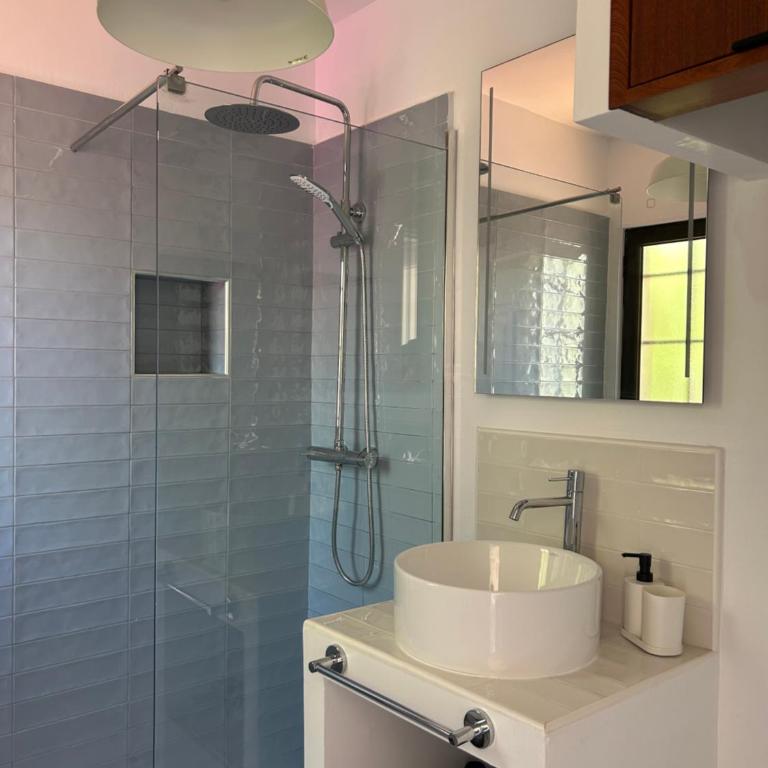 La Concha del Mar - Two-Bedroom Apartment with Terrace - 19