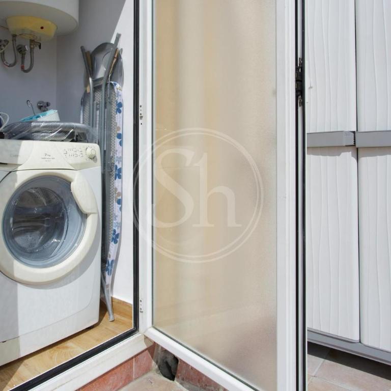 Cozy apartment with terrace & views Sagrada Familia - One-Bedroom Apartment - 14