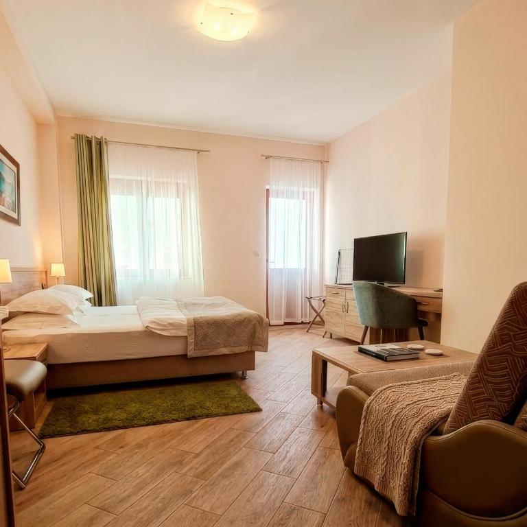 Villa Allende - Economy Double or Twin Room - 8