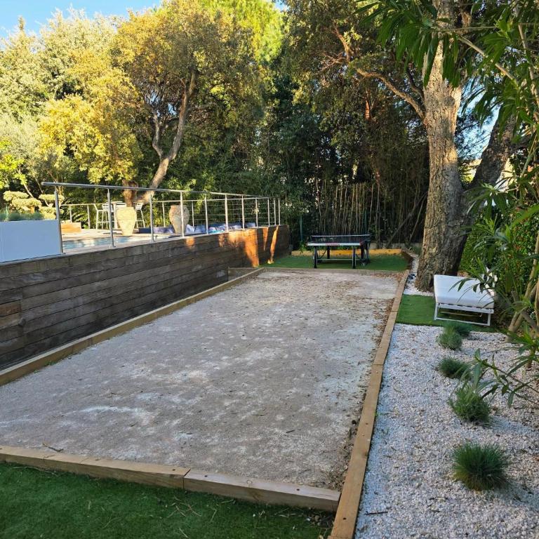 Esprit Villa - Appart luxe jardin et piscine 300m plage - Apartamento de 3 dormitorios con piscina privada - 7