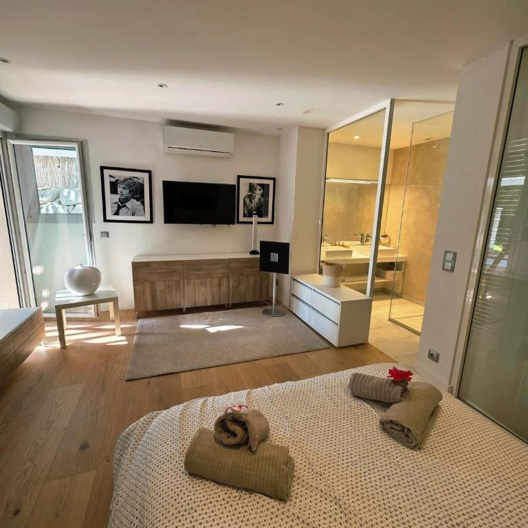 Esprit Villa - Appart luxe jardin et piscine 300m plage - Apartamento de 3 dormitorios con piscina privada - 16