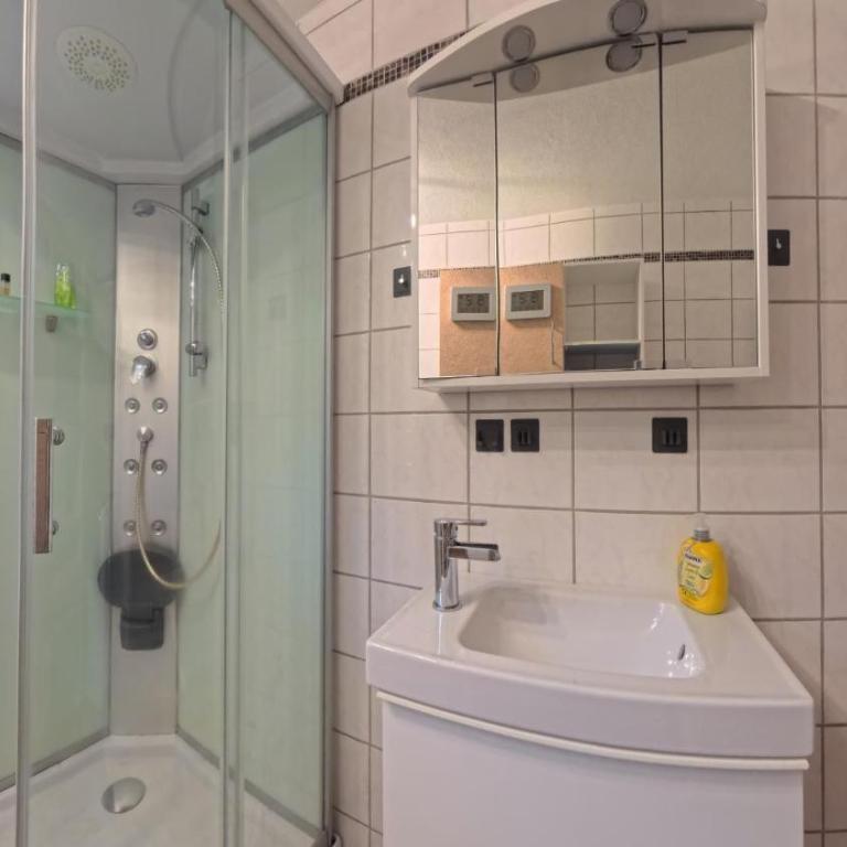 Ferienwohnung Ri-Wo - Deluxe-Apartment mit 2 Schlafzimmern und Gartenblick - 22