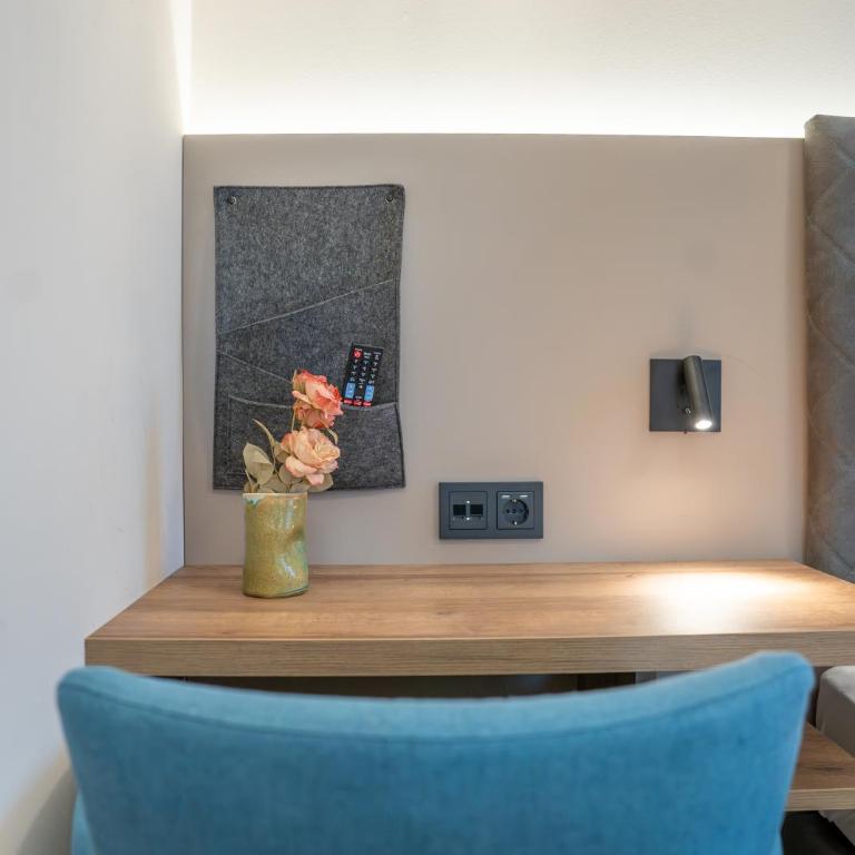 Das Jedermann Boutiquehotel mit Stadtgarten - Doppelzimmer mit Gartenblick - 6