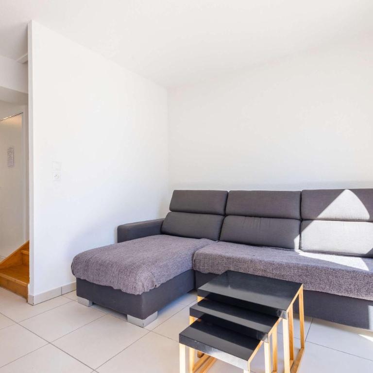 Spacieuse villa moderne à 500m de la plage dans une résidence - Villa - 3