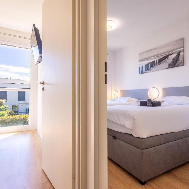 Spacieuse villa moderne à 500m de la plage dans une résidence - Villa - 7