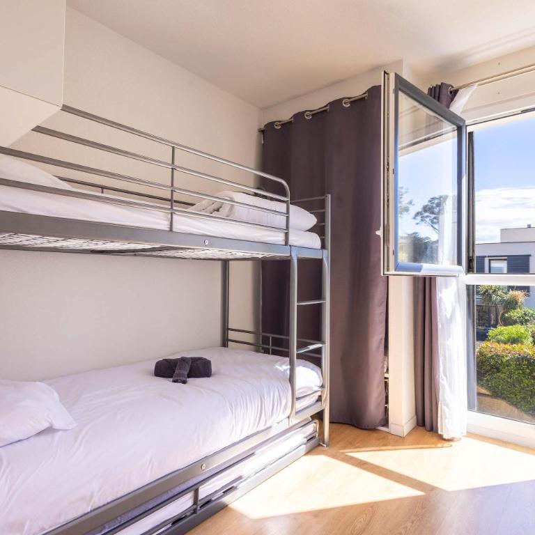 Spacieuse villa moderne à 500m de la plage dans une résidence - Villa - 19