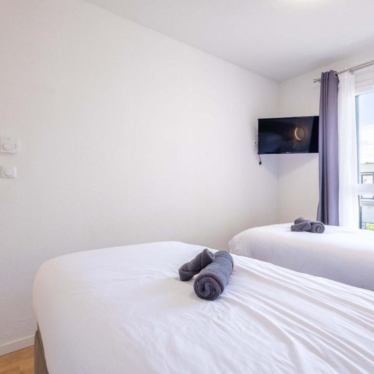 Spacieuse villa moderne à 500m de la plage dans une résidence - Villa - 29