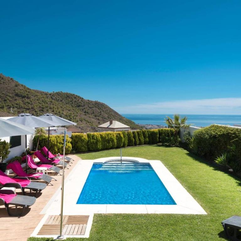 Villa Fuente by Villa Plus - Villa - 1