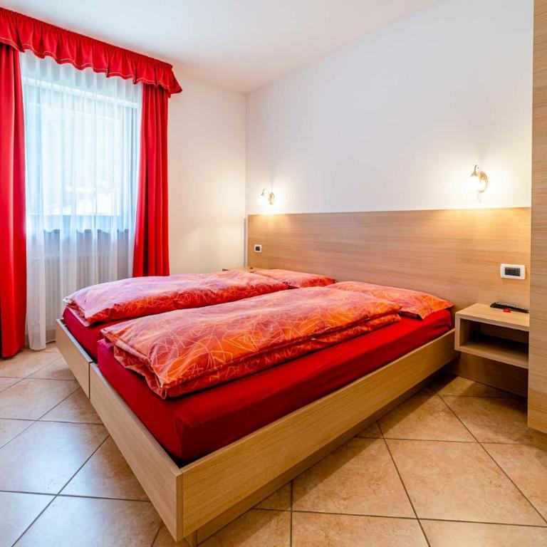 Appartamenti Ciesa Padon - Two-Bedroom Apartment (6 Adults) 3 - 14