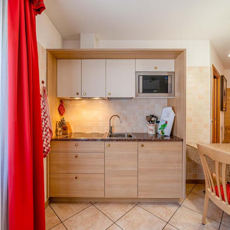 Appartamenti Ciesa Padon - Two-Bedroom Apartment (6 Adults) 3 - 7