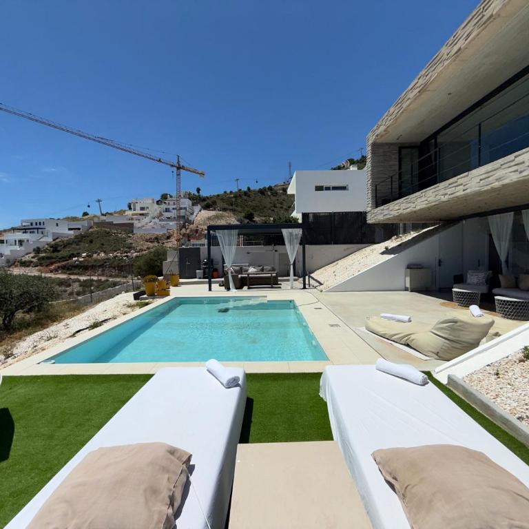 Amazing Villa in Benalmadena - Villa - 16