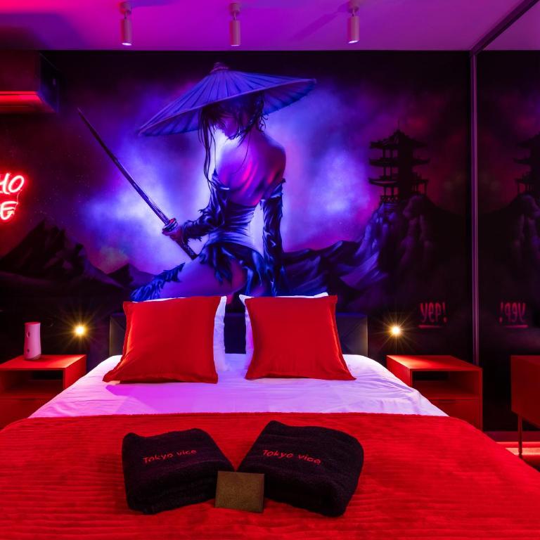 Tokyo Vice - One-Bedroom Apartment - 12