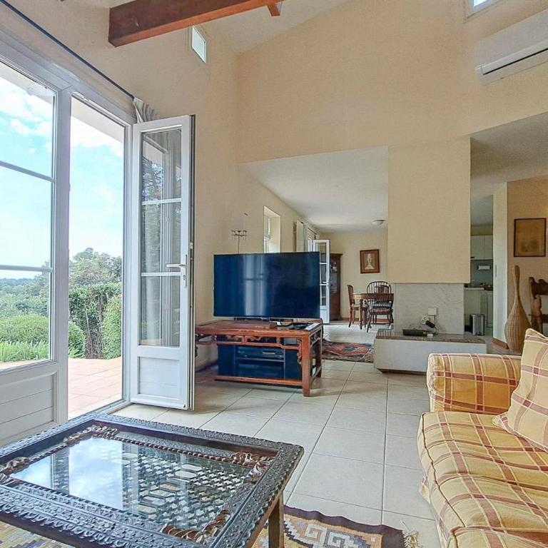 Maison Golf Piscine privée Jardin CLIM Terrasse Sécurisé - BENAKEY - Maison 3 Chambres - 6