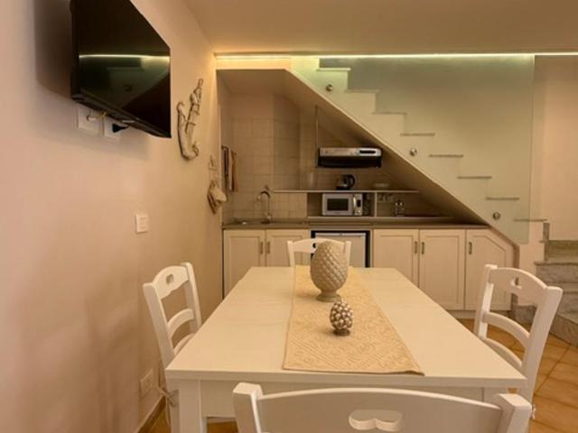 Lyra Home - One-Bedroom House - 10