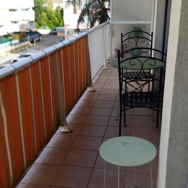 Beautiful apartment with shared pool in Vallauris - Apartment - 7
