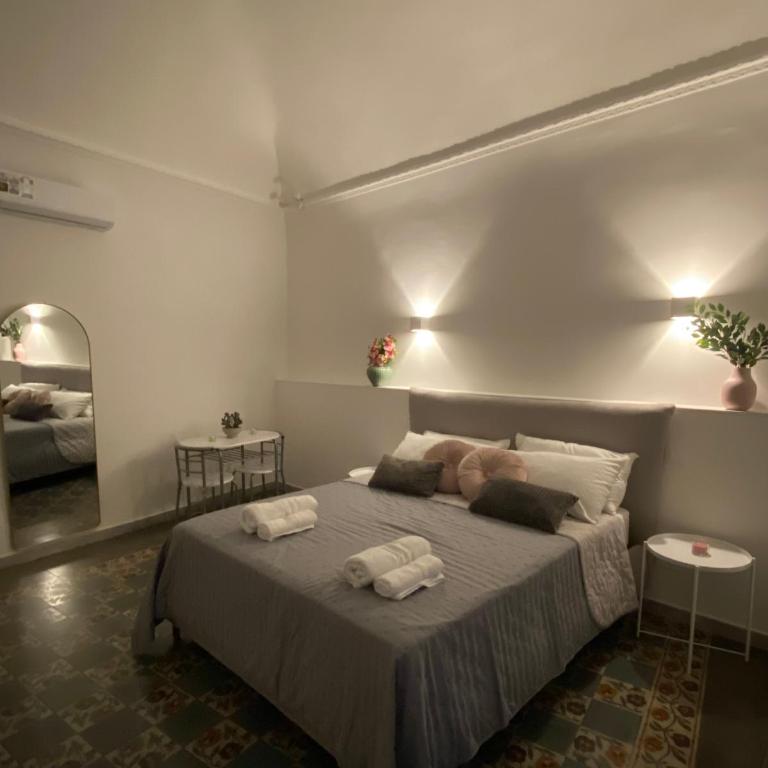 Trinity House Catania - One-Bedroom Apartment - 2