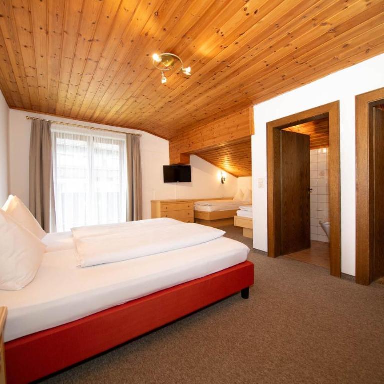 Pension Mozart by AlpenTravel - Familienzimmer - 5