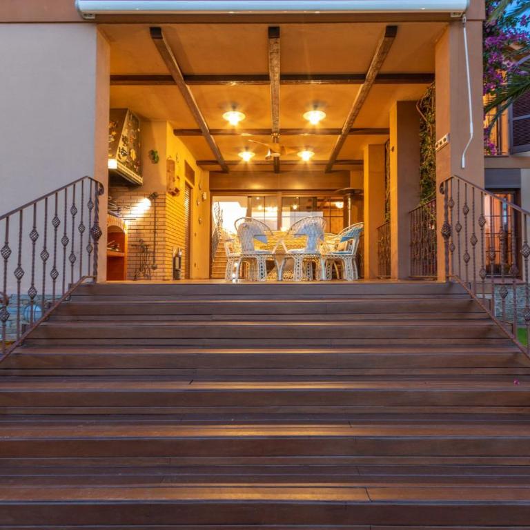 Milenial Immo - Luxury Canal Villa with Private Mooring - Villa - 49