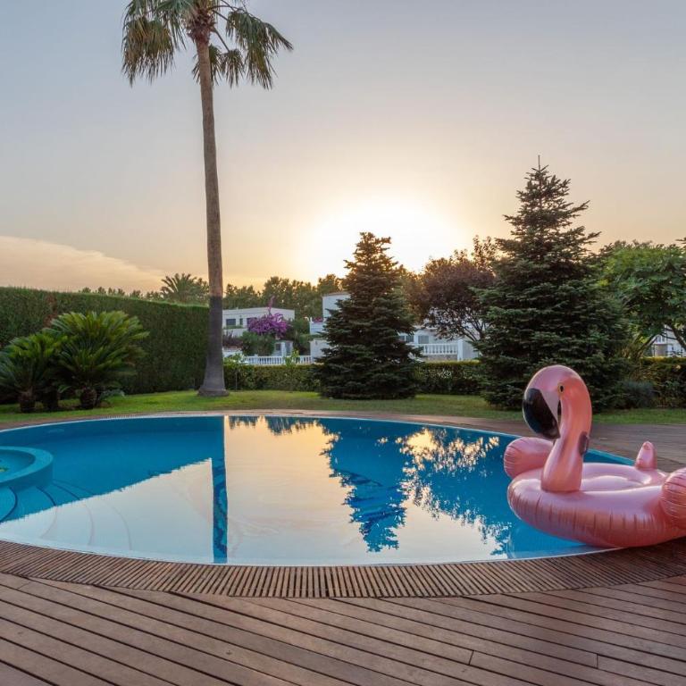 Milenial Immo - Luxury Canal Villa with Private Mooring - Villa - 17