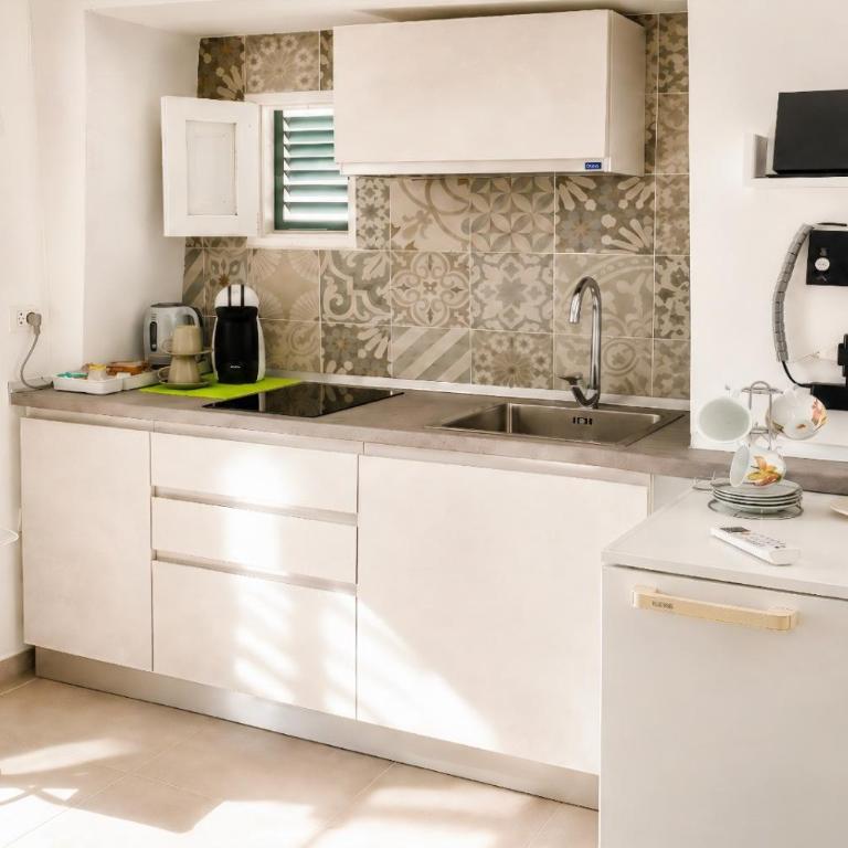 Venti Nodi - Two-Bedroom Deluxe Apartment with Balcony - 3