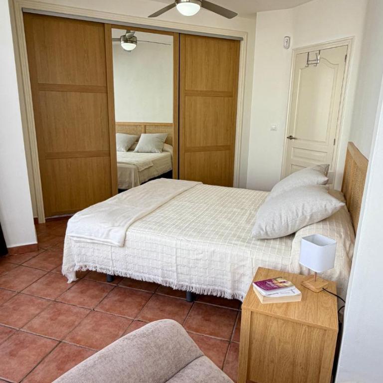 Bright, renovated apartment 200 m from the beach - Apartamento - 3