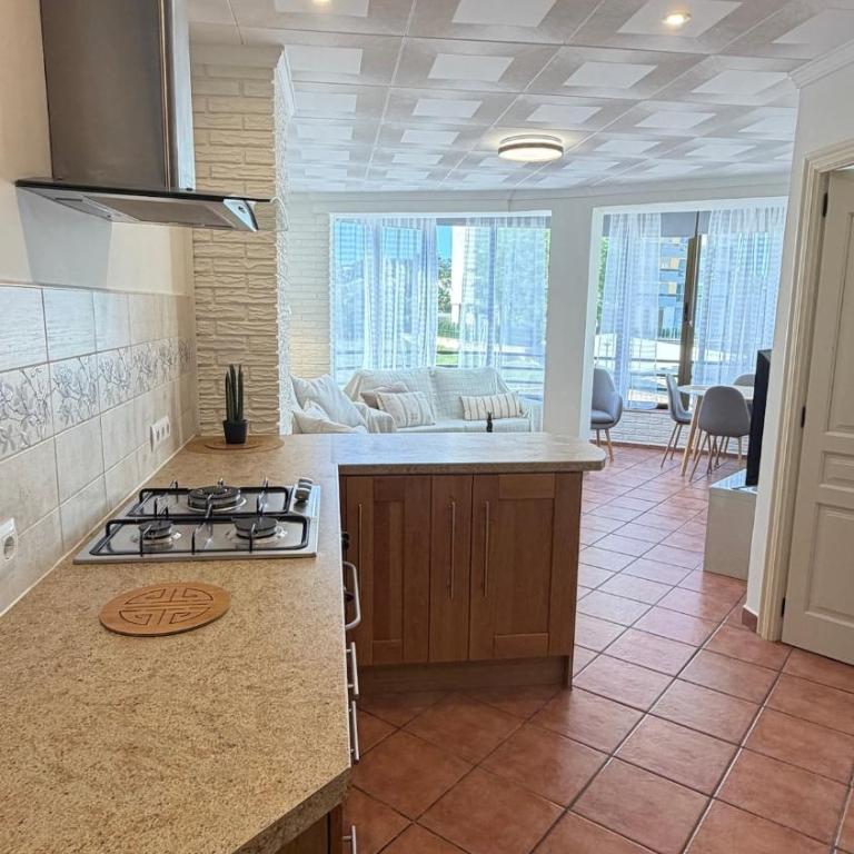 Bright, renovated apartment 200 m from the beach - Apartamento - 10