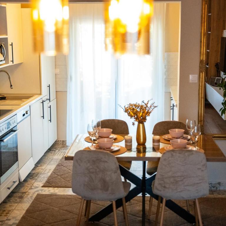 Villa Bella - Two-Bedroom House - 25
