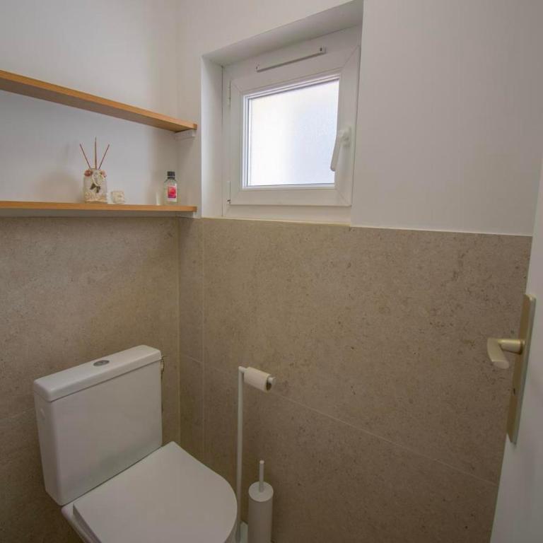 Grasse centre vue mer, clim, 2 pas des parfumeries - Appartement 2 Chambres - 24