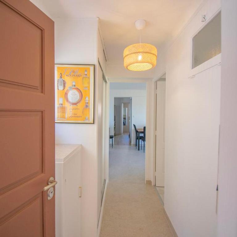 Grasse centre vue mer, clim, 2 pas des parfumeries - Appartement 2 Chambres - 22