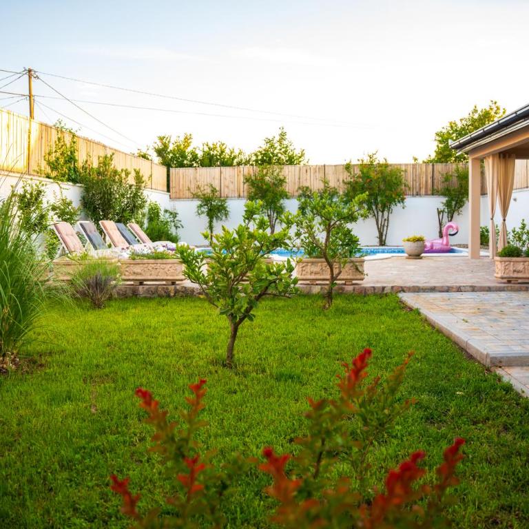 Villa Bella - Two-Bedroom House - 46
