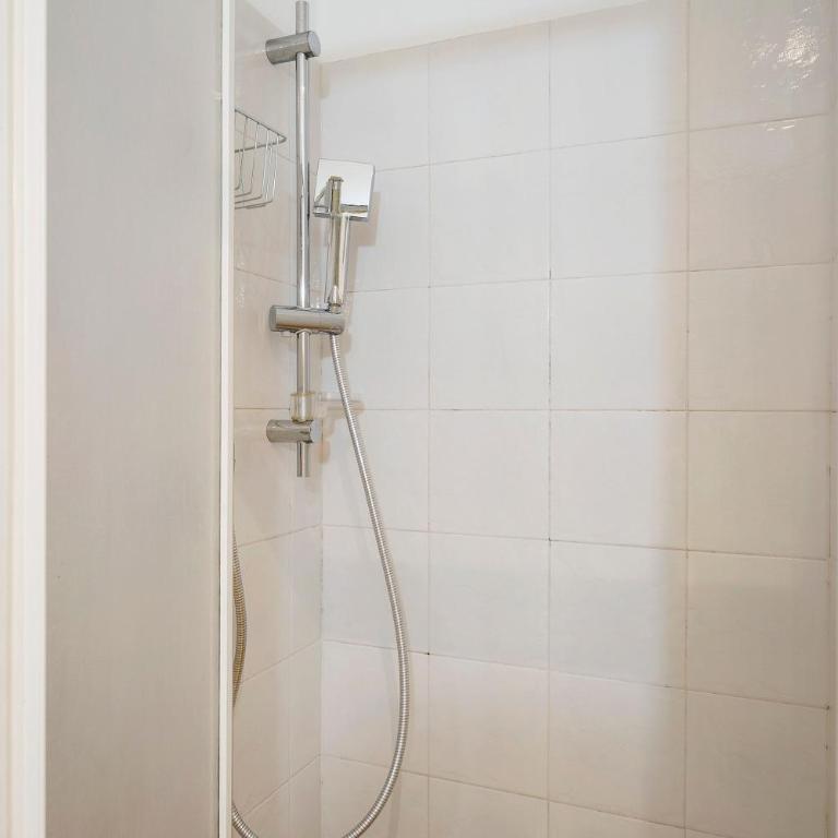 Fontanine House - Appartamento con doccia - 21