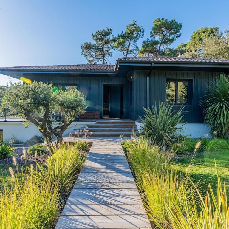 Villaluxe 10-12 people pool pool house cinema fiber - Villa - 1