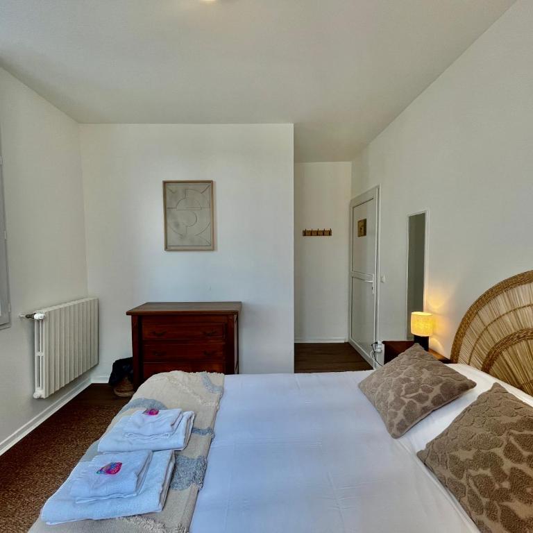 Le Grand Refuge - Chambre 13 - 2 personnes - Chambre Lit Queen-Size - 3