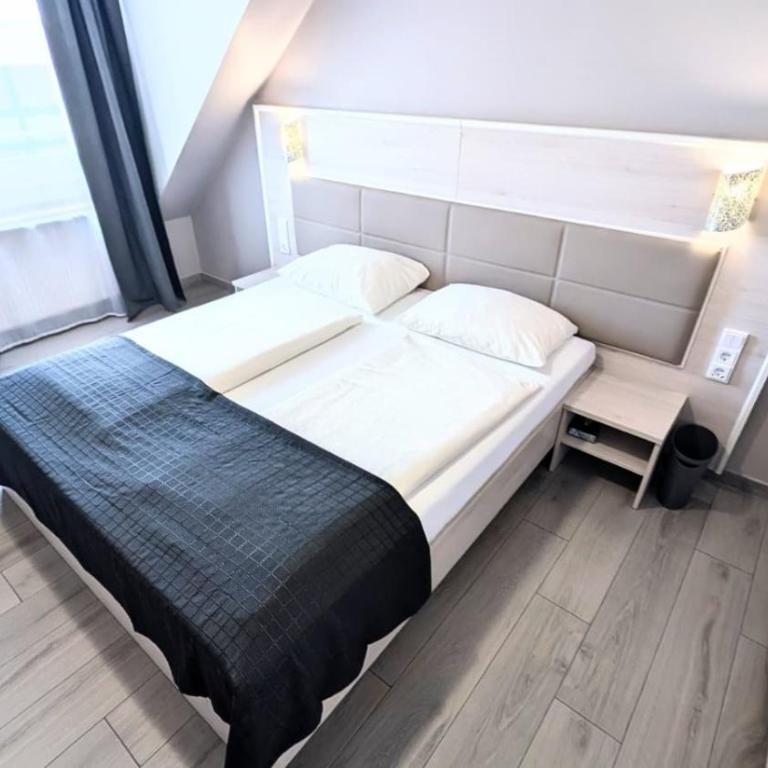 ARABEST Aparthotel & Boardinghouse - Appartement 2 Chambres Standard Dach - 3
