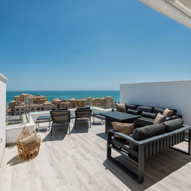 OAK Luxury Skyline by Alfresco Stays - Casa Vacacional de 3 dormitorios - 1
