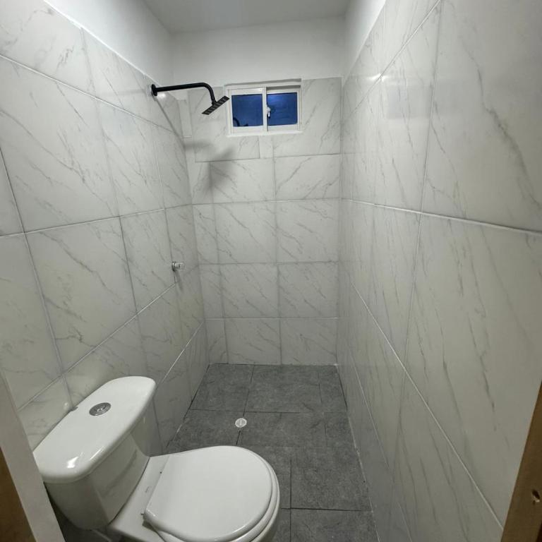 Casa Valenzo - Double or Twin Room with Shared Bathroom - 8
