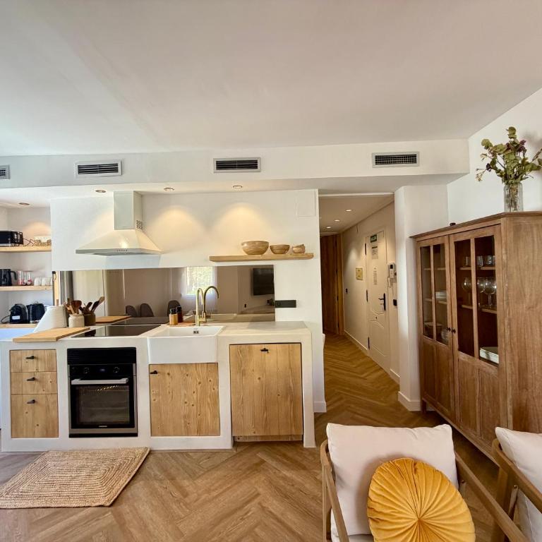 Moraira Castle Boutique Apartment - Two-Bedroom Apartment - 4