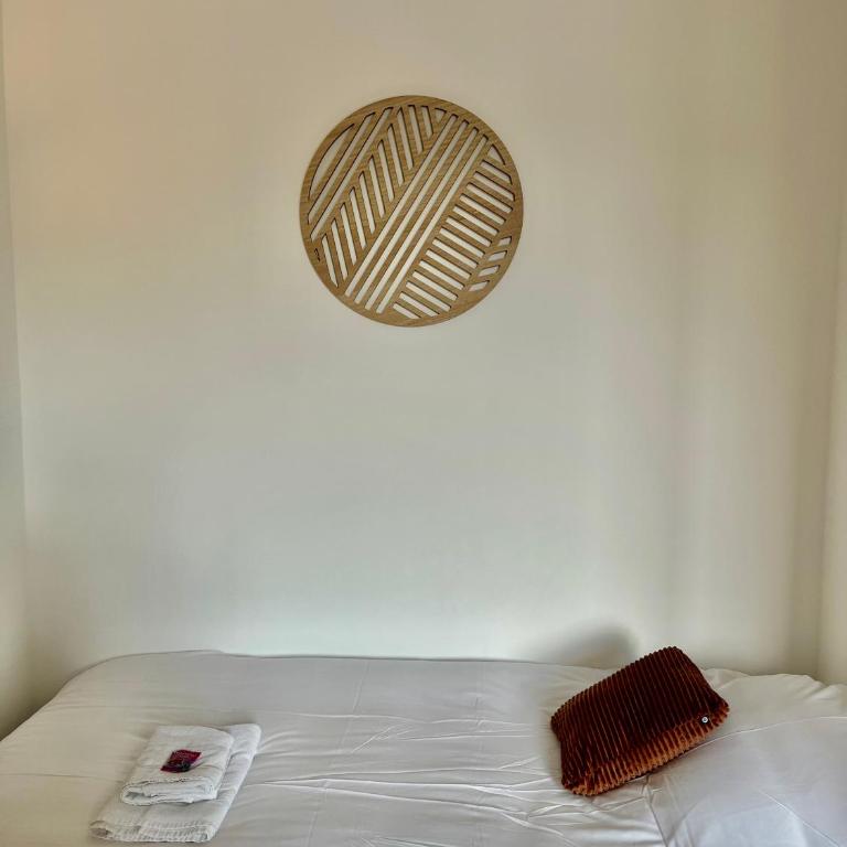 Le Grand Refuge - Chambre 21 - 3 personnes - Chambre Familiale avec Salle de Bains - 12