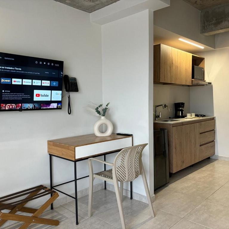Loft en 30 living con jacuzzi terraza 301 - Two-Bedroom Apartment - 15