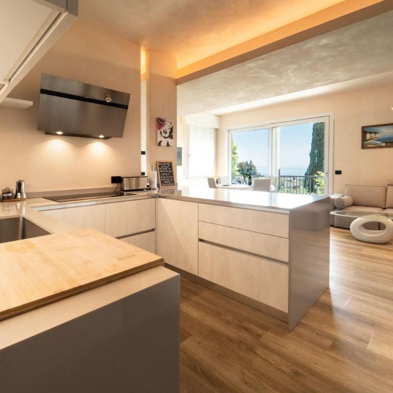 Casa Piero - Panoramic Terrace & Parking Space - Appartamento con 2 Camere da Letto - 14