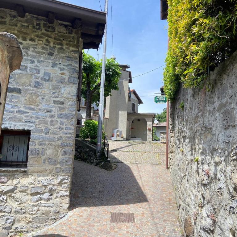 Bilocale con balconi vista lago vicino Varenna - Apartment mit 1 Schlafzimmer - 4