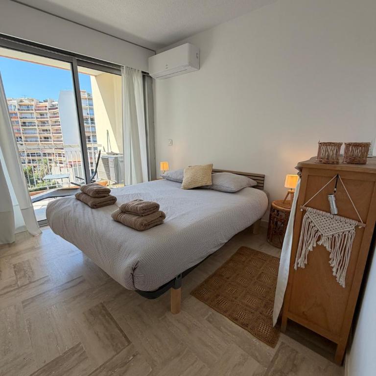 Beautiful apartment in Jean Bart air conditioning swimming pool - Apartment mit 1 Schlafzimmer - 4