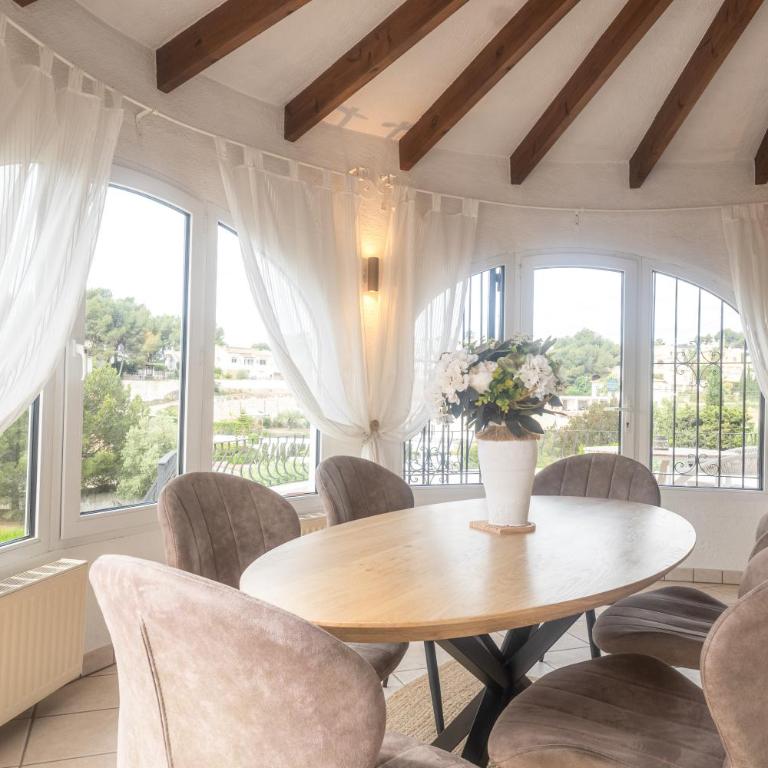 Leamar House by Theka Services - Maison 3 Chambres - 44