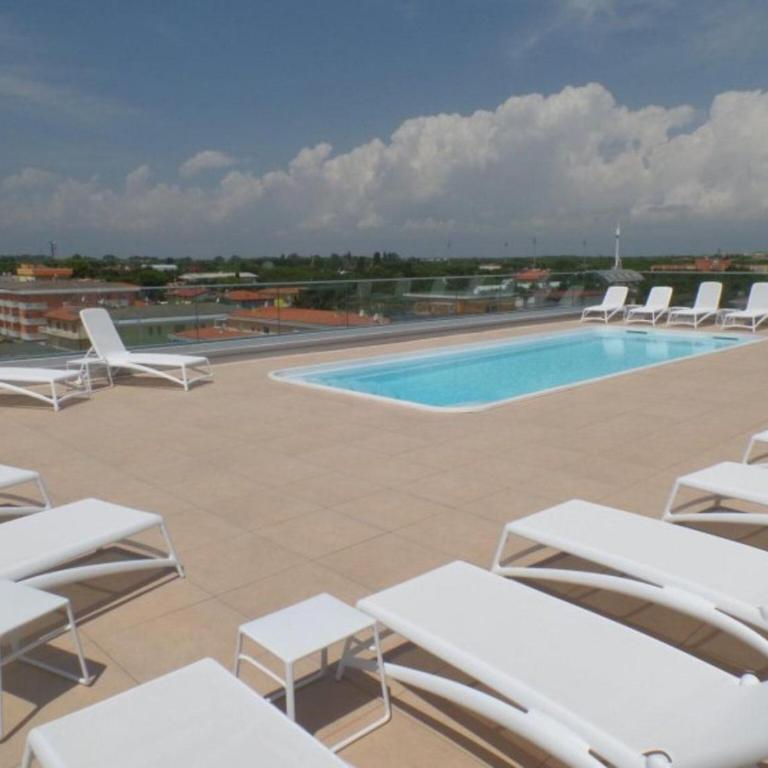 Modern property with rooftop pool - Appartamento - 2