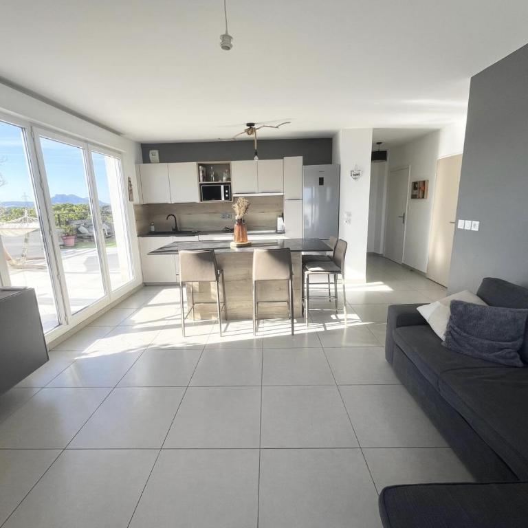 Appartement toit terrasse, piscine, plages à 10min et parking - Appartamento con 2 Camere da Letto - 9