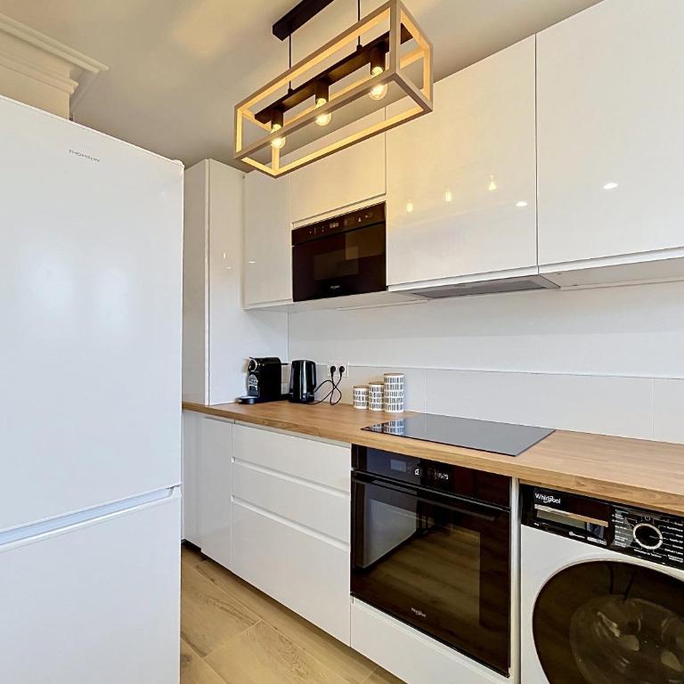 Golfe Juan proche Cannes - 4 couchages - 1 chambre - Appartement - 5