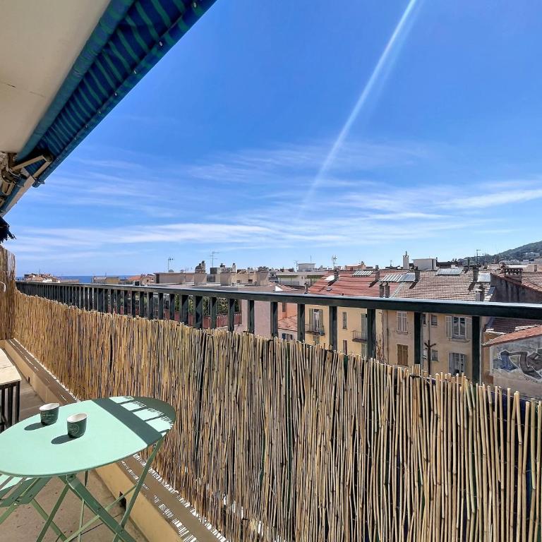 Golfe Juan proche Cannes - 4 couchages - 1 chambre - Appartement - 11