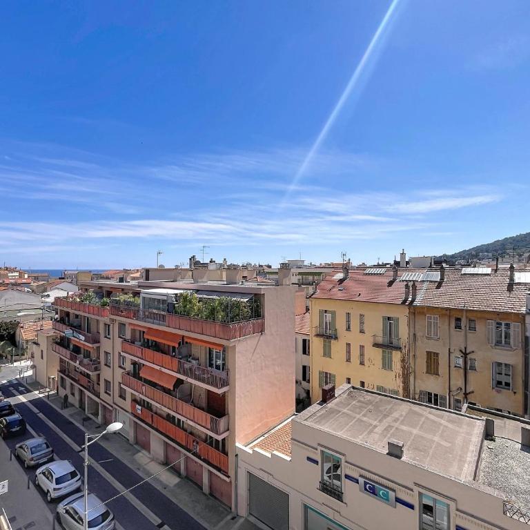 Golfe Juan proche Cannes - 4 couchages - 1 chambre - Appartement - 10