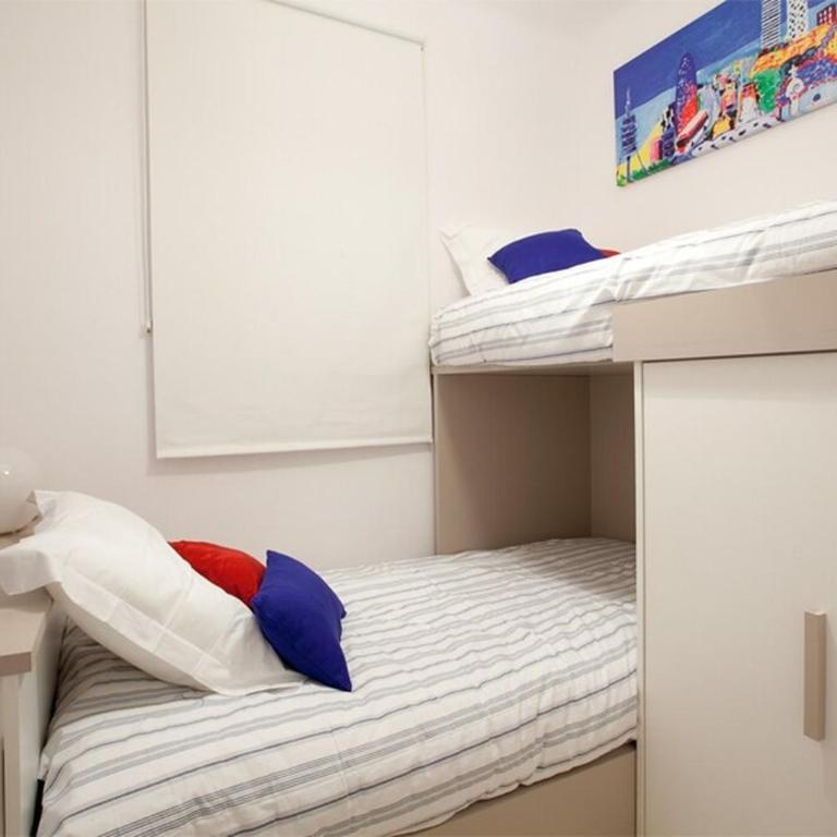 2374 - AB Sagrada Familia Marina I-VI - Apartment - 2