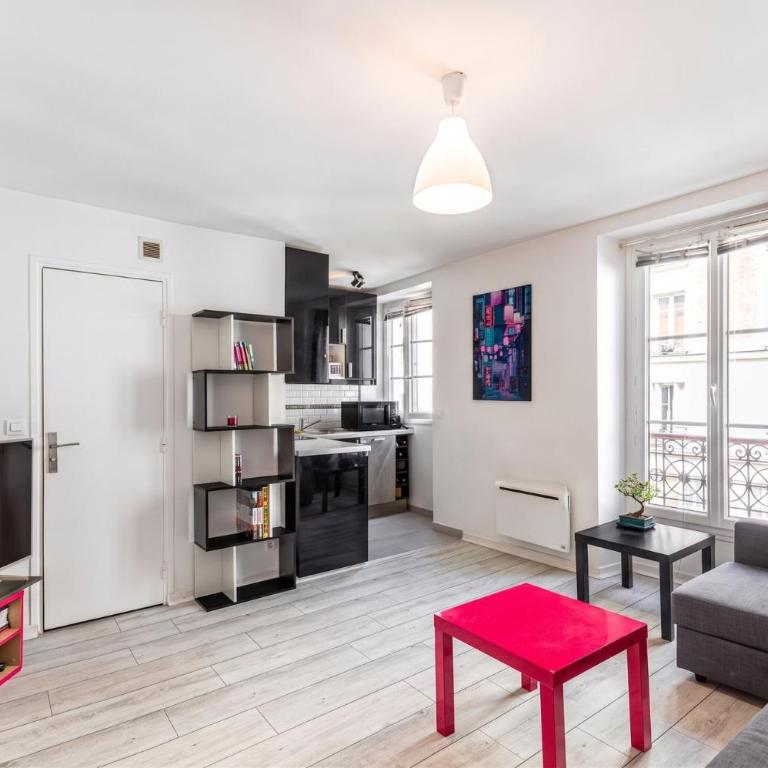 GuestReady - Charming Canal St-Martin Retreat - Appartement - 3